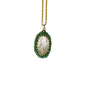 Náhrdelník s křišťálem č.24