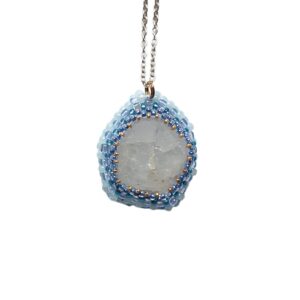 Náhrdelník s křišťálem č.10